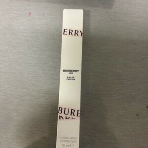 Burberry White Box with Pale Pink Accents - Her Eau de Parfum